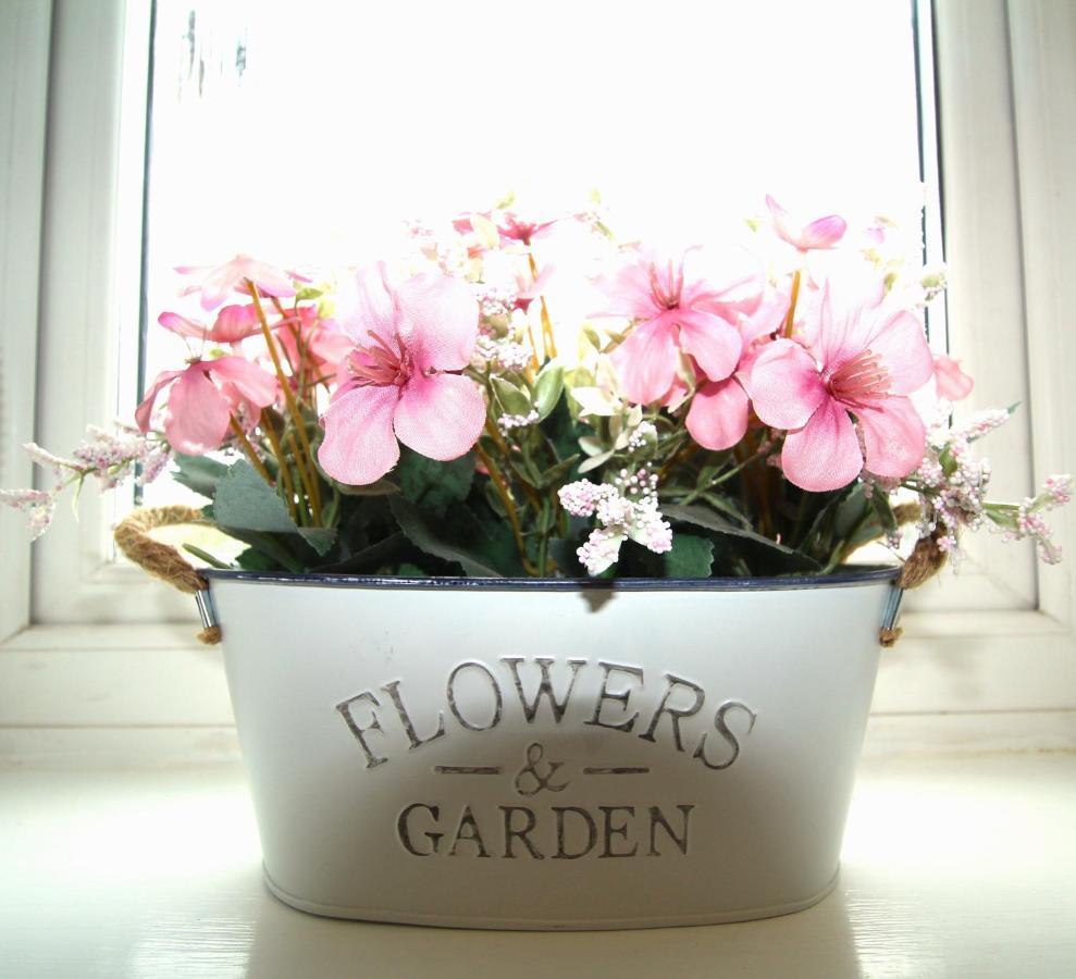 Ashington - 2 Bedroom House - Beautifully Decorated & Furnished - Large Garden Dış mekan fotoğraf