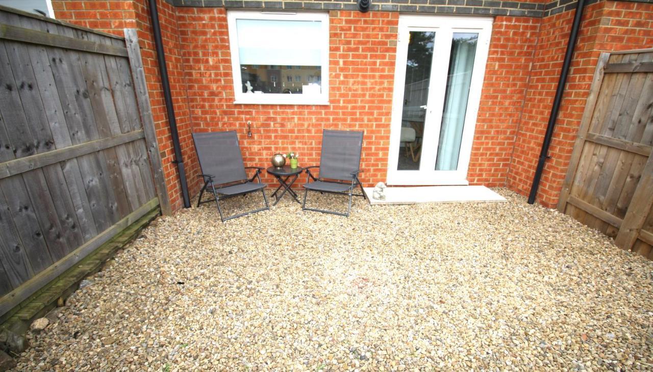 Ashington - 2 Bedroom House - Beautifully Decorated & Furnished - Large Garden Dış mekan fotoğraf